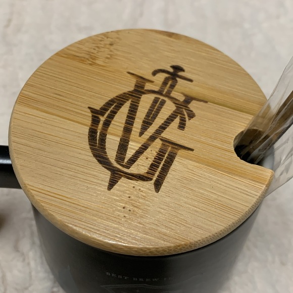 Owlcrate Ketterdam Coffee Company Souvenir Mug Six of Crows - Picture 3 of 12